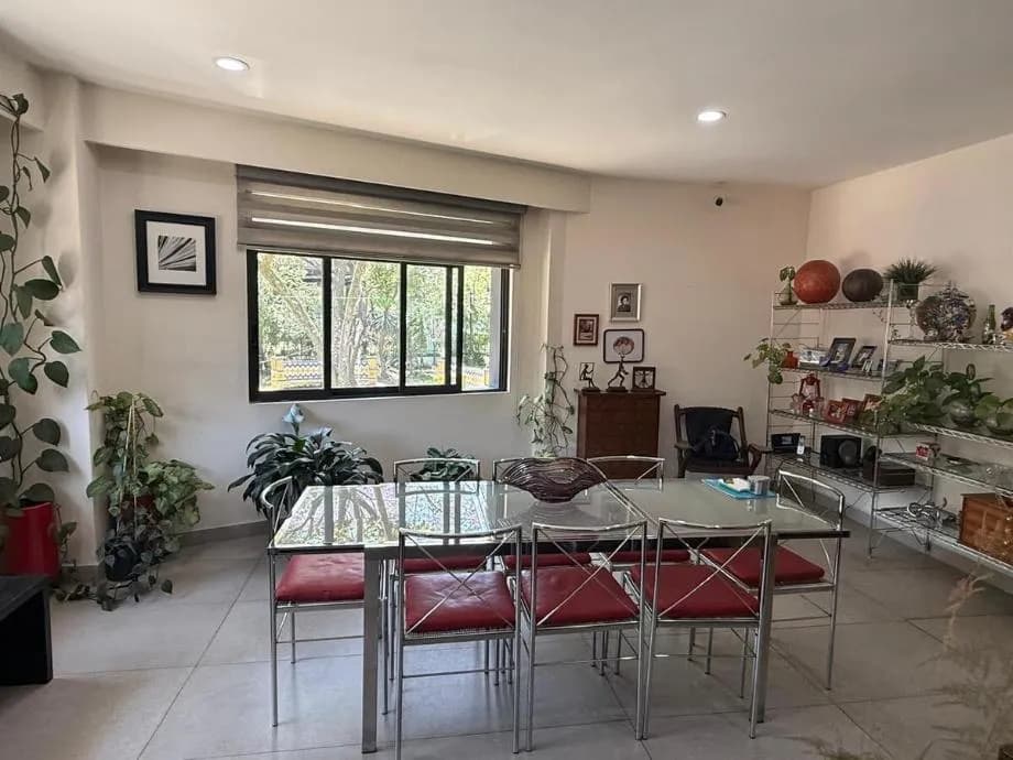 secondary property images 0