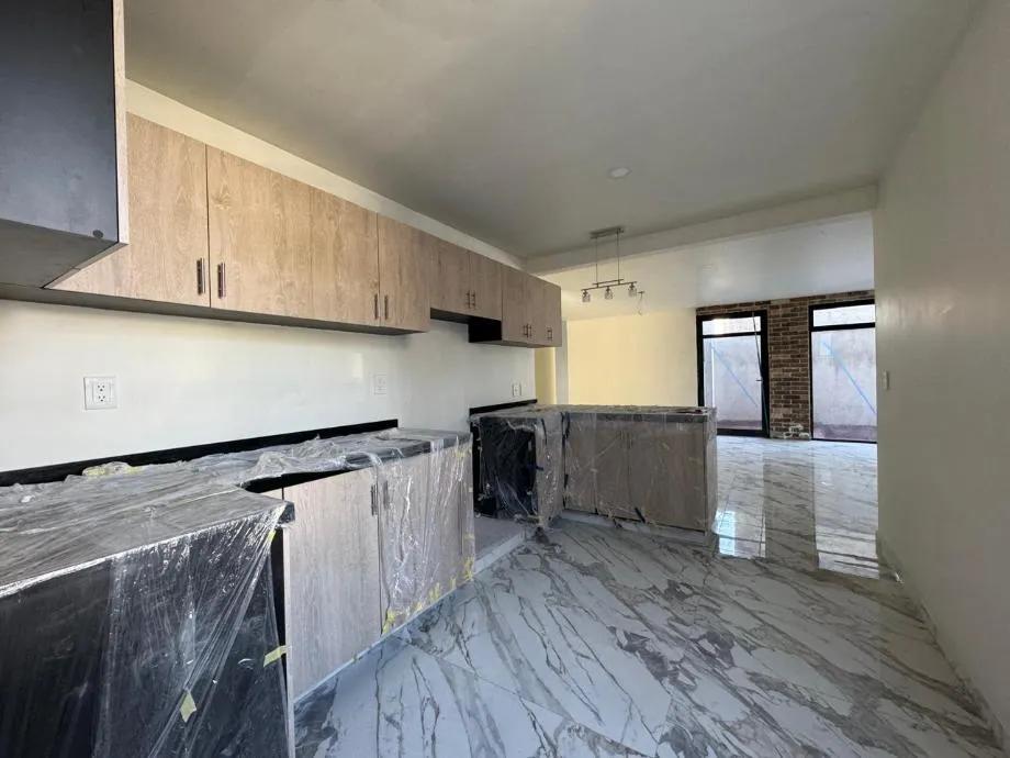 secondary property images 0