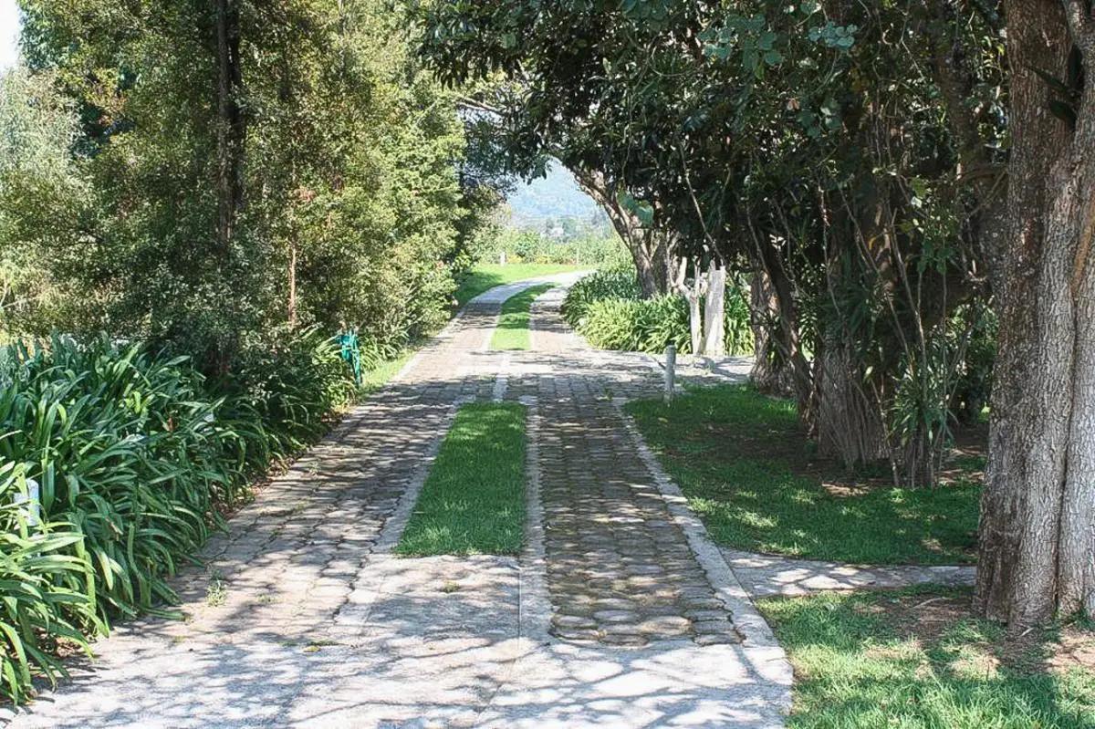 secondary property images 0