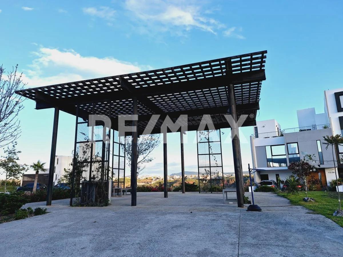 secondary property images 3