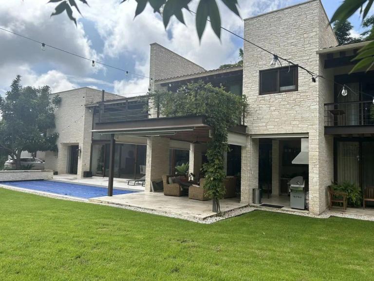 Property Image Property Image