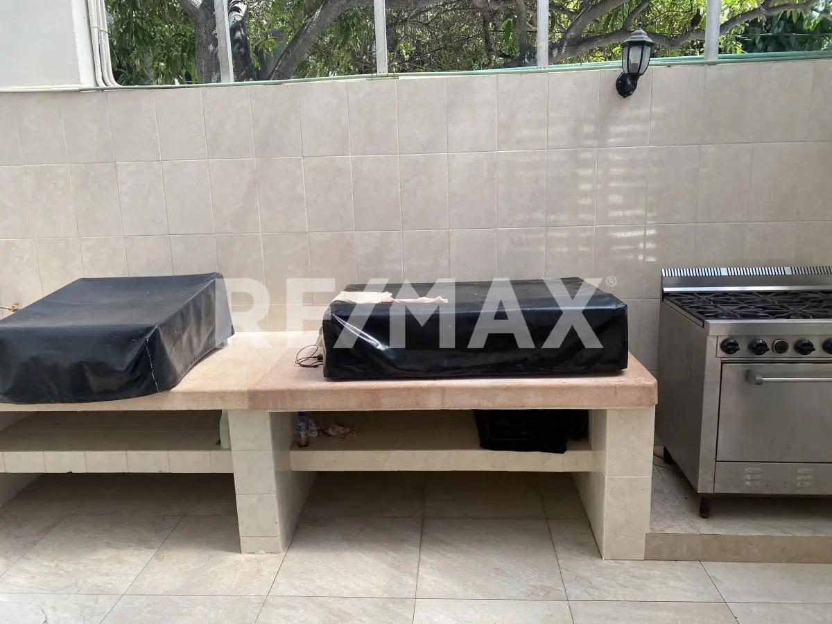 secondary property images 3