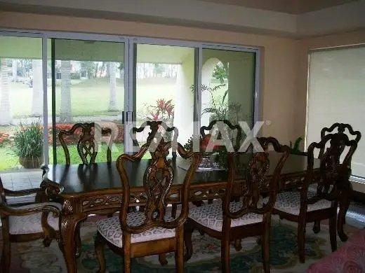 main property photo
