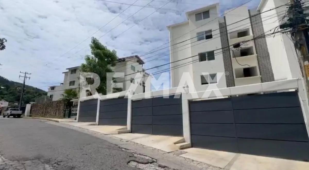 main property photo
