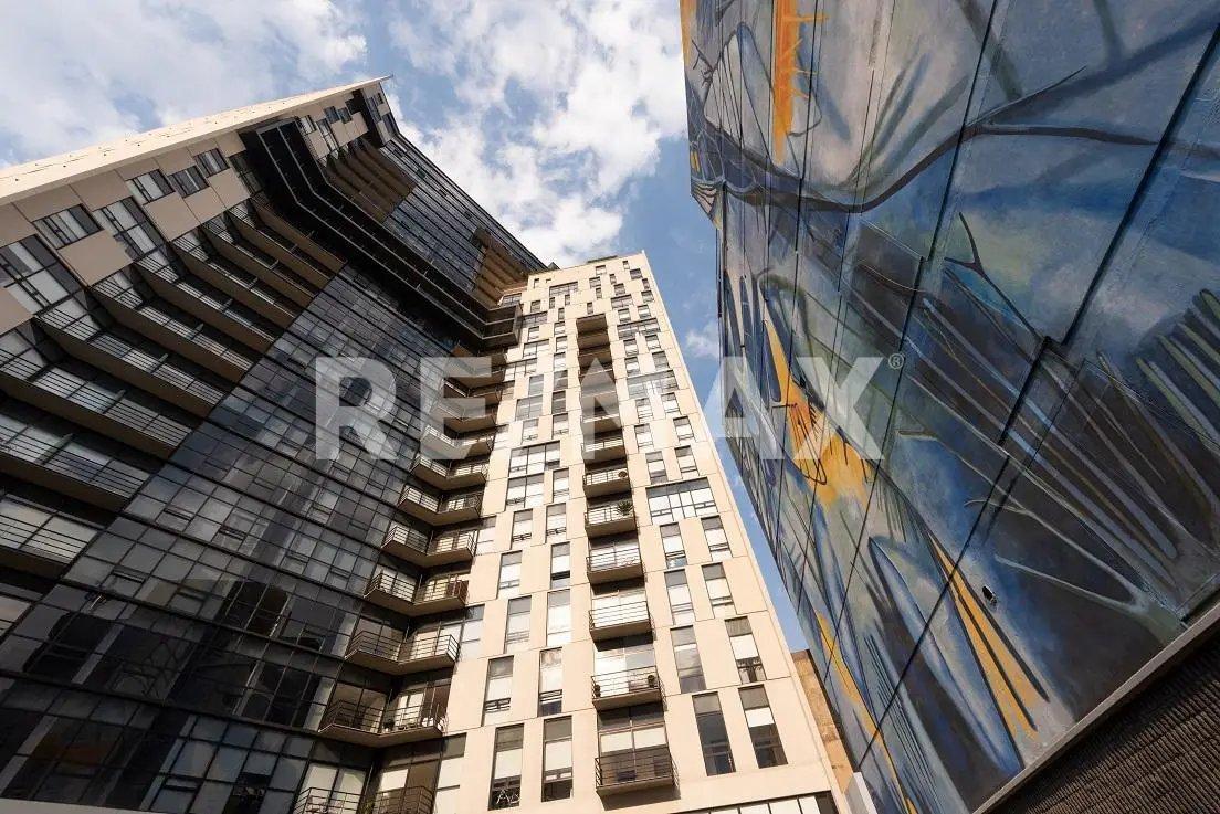 main property photo