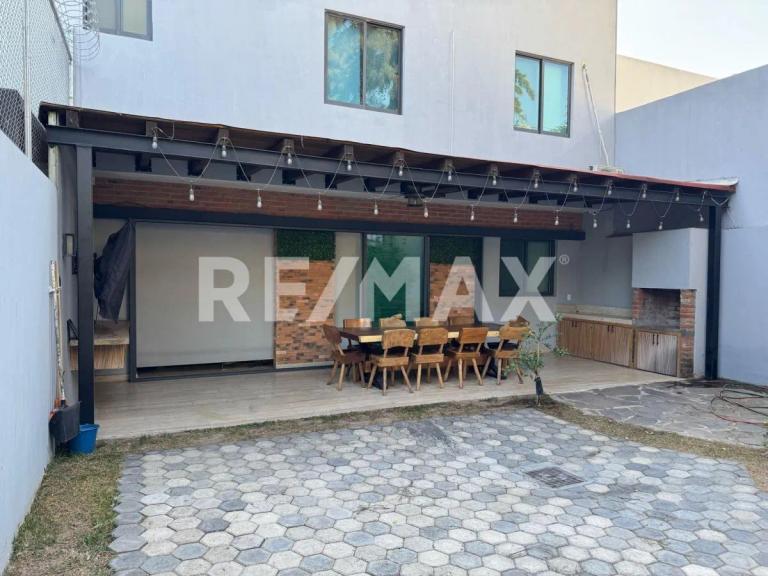 Property Image Property Image