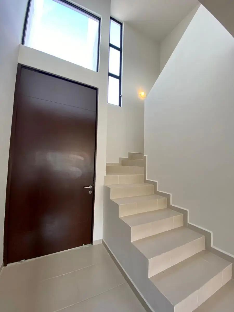 secondary property images 0