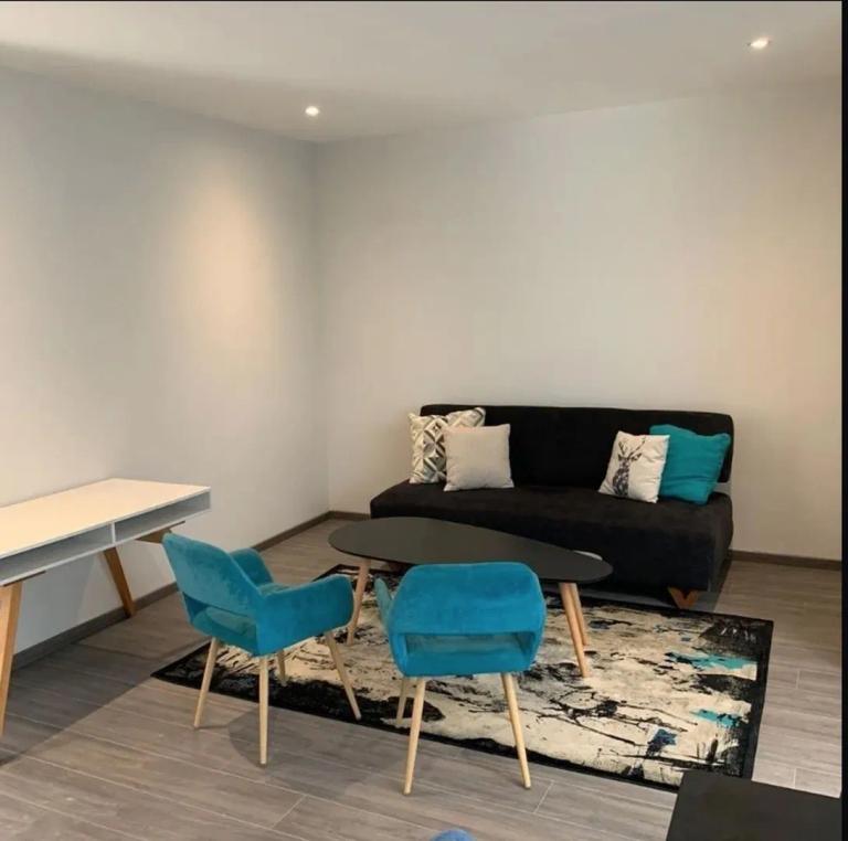 Property Image Property Image