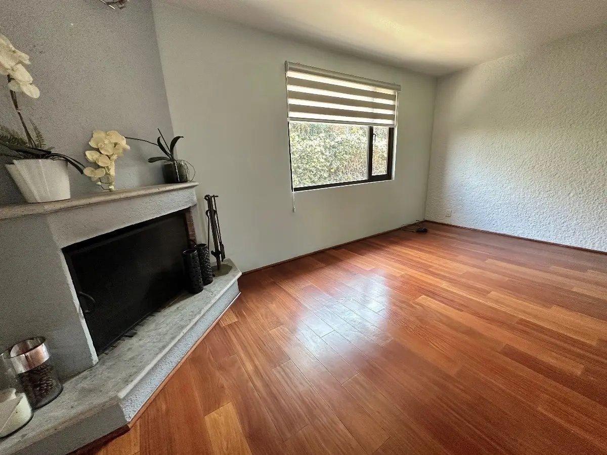 main property photo