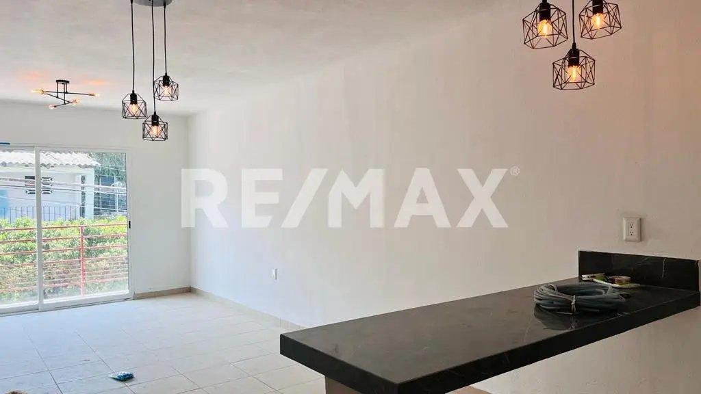 main property photo
