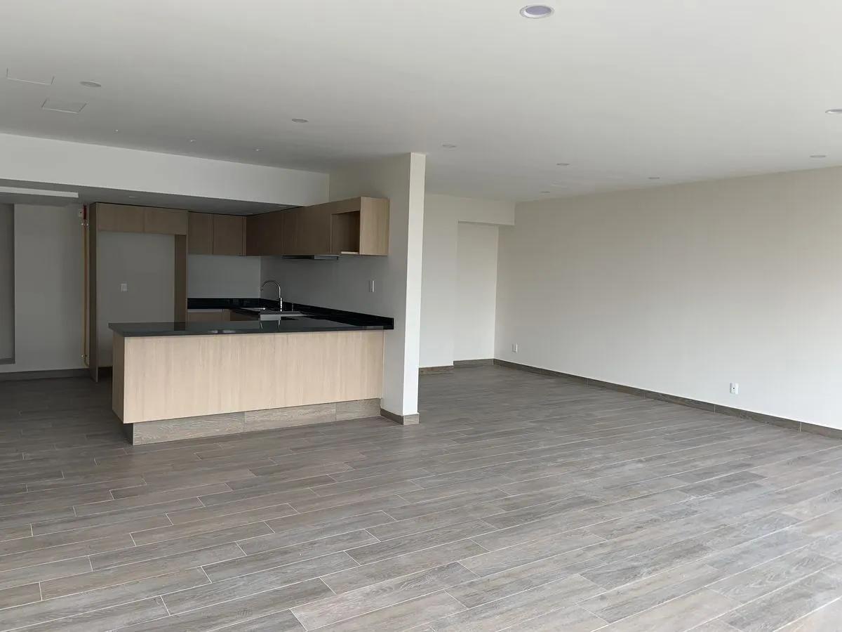 main property photo
