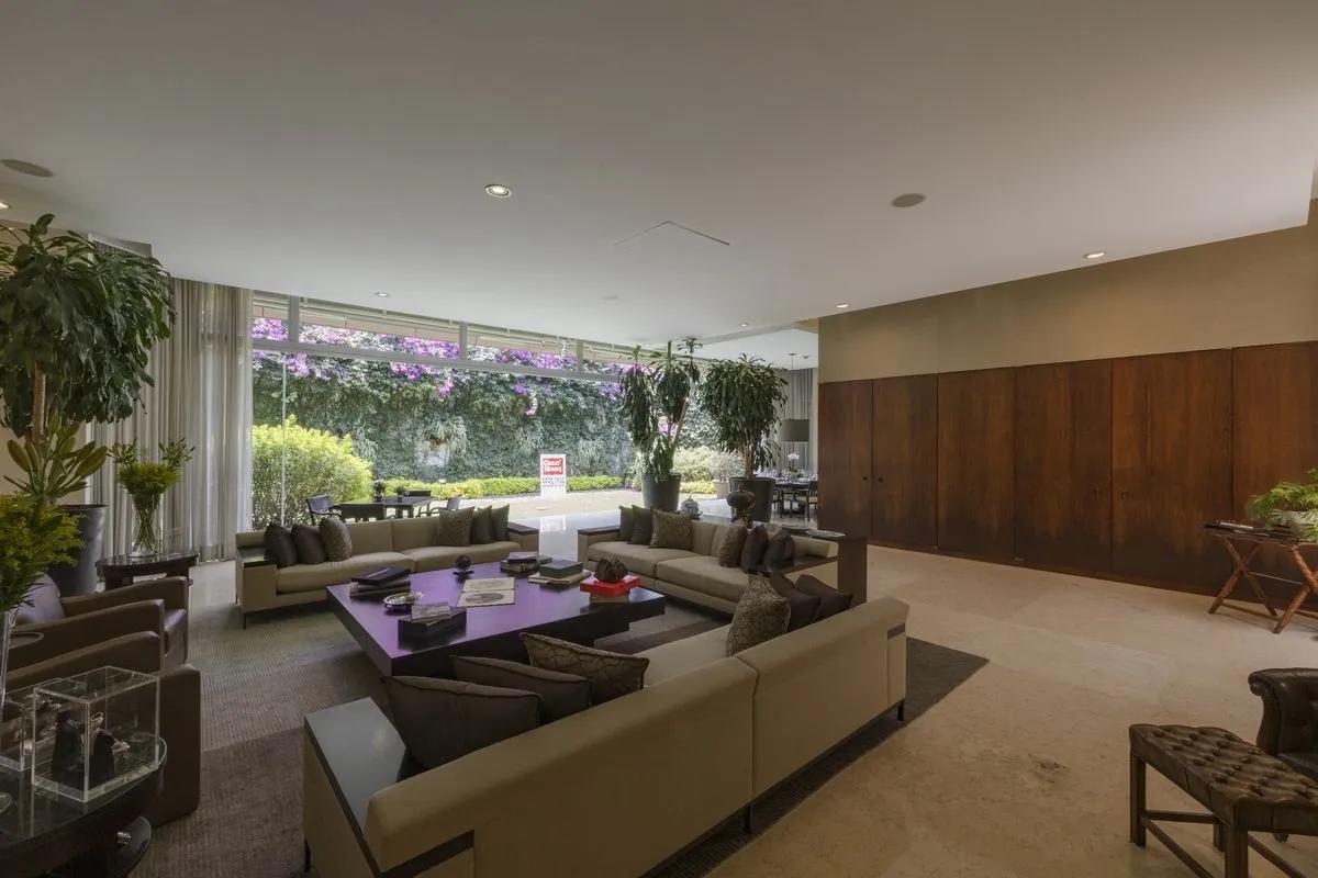 secondary property images 0