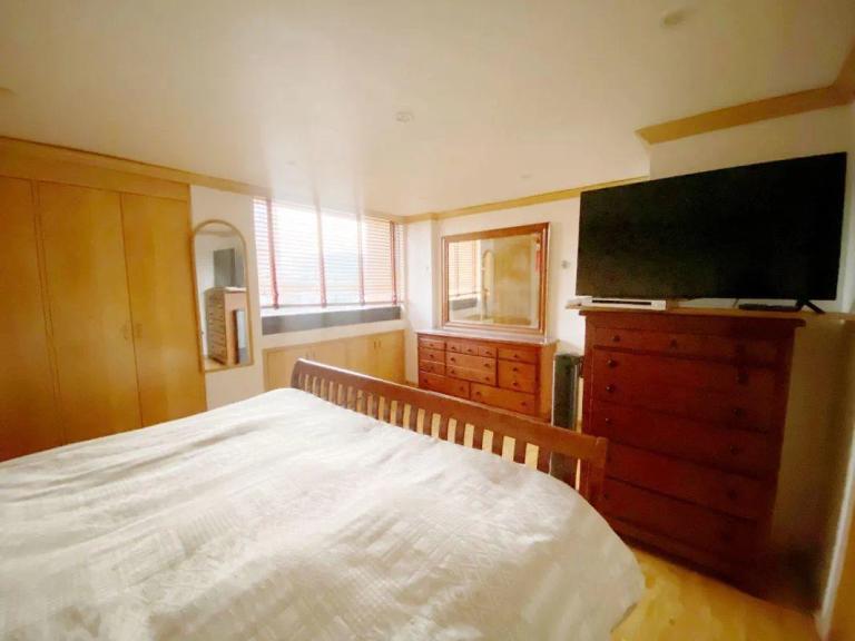 Property Image Property Image