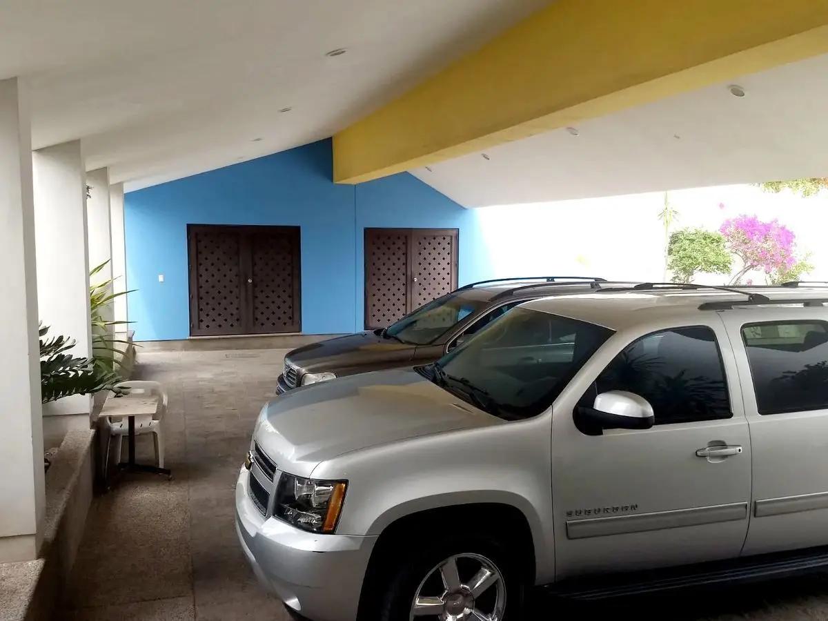secondary property images 3