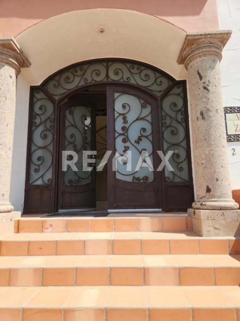 Property Image Property Image