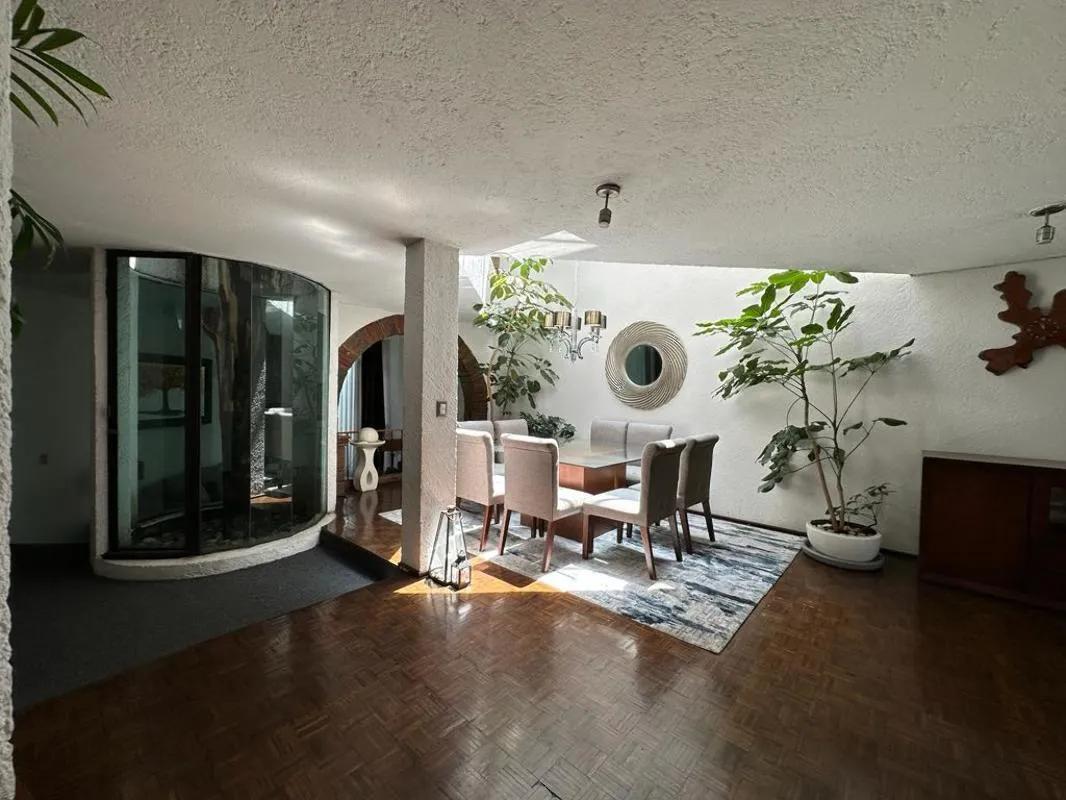 main property photo