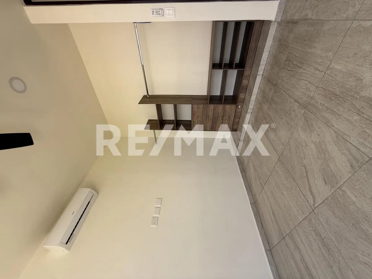 secondary property images 0