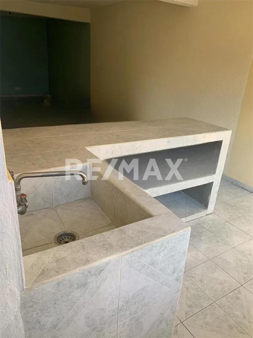 secondary property images 3