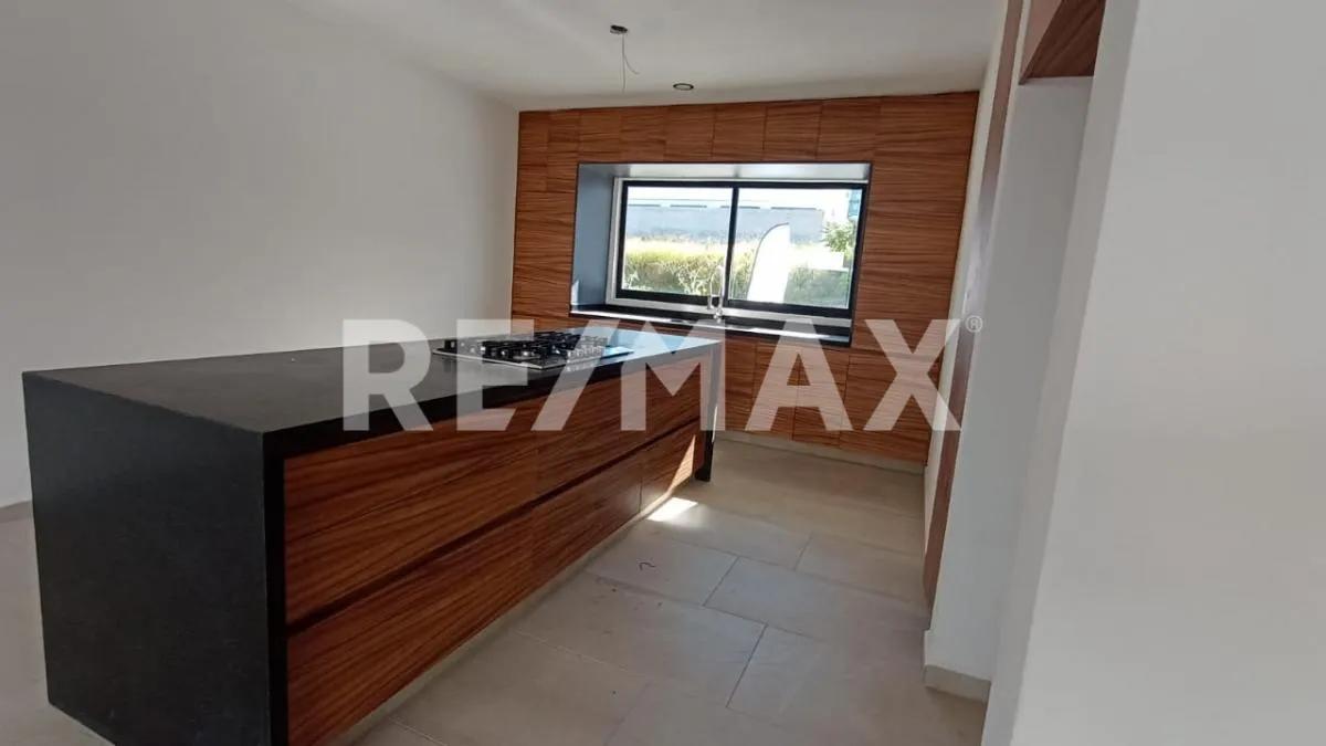 secondary property images 2