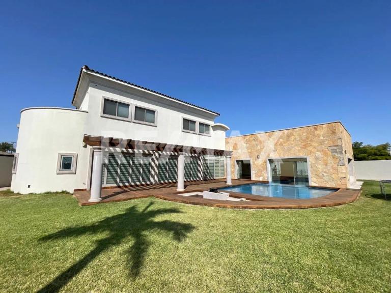 Property Image Property Image