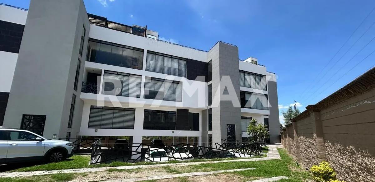 main property photo