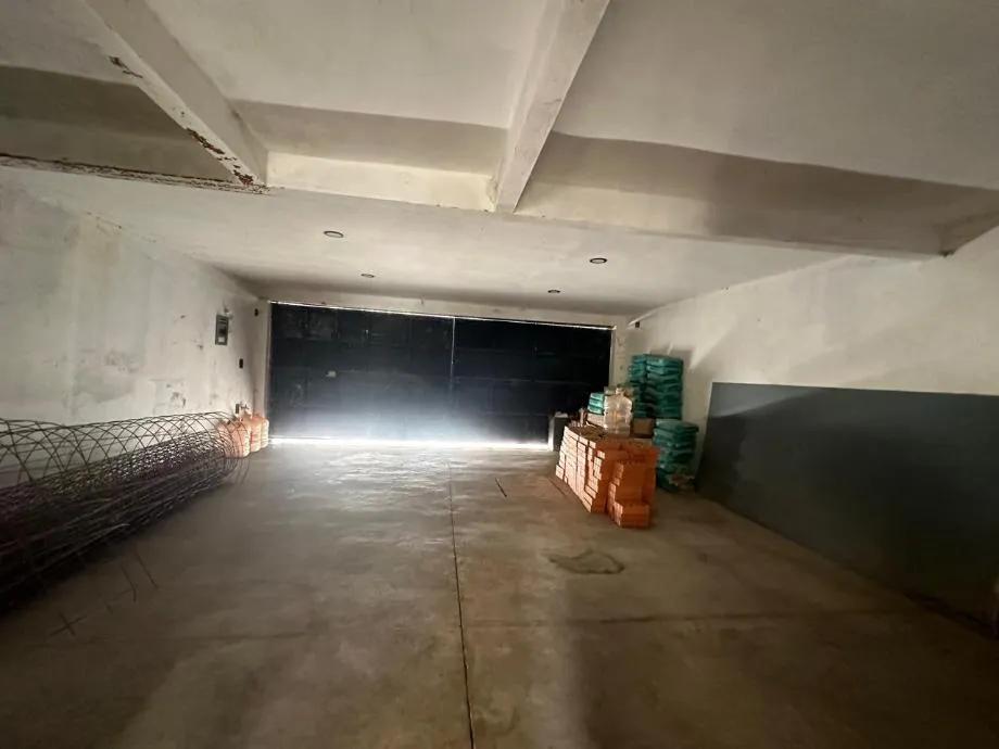 secondary property images 1