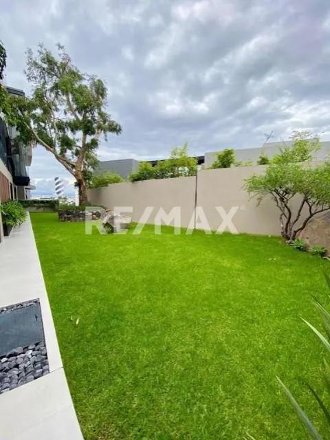 secondary property images 0