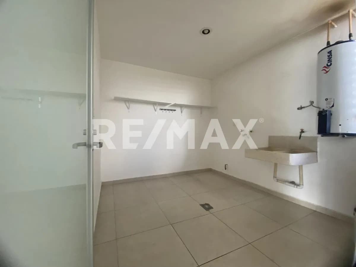 secondary property images 3