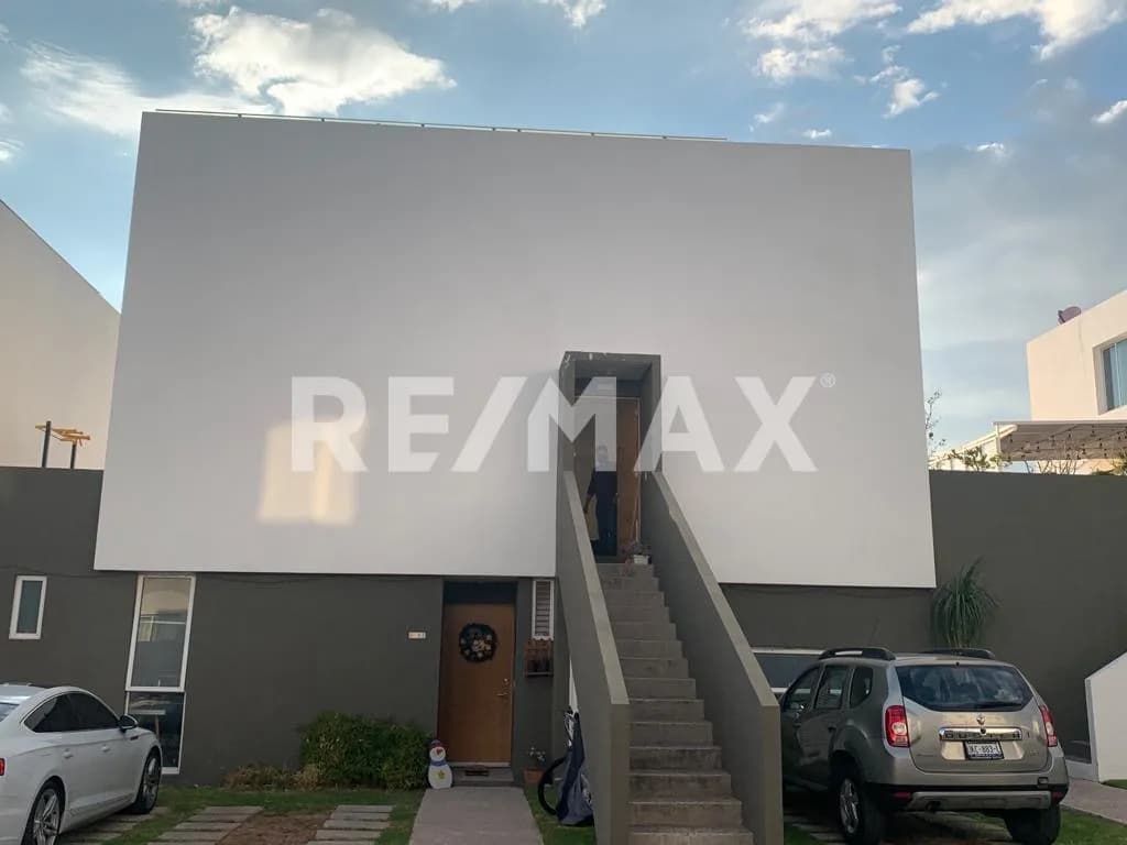 secondary property images 0