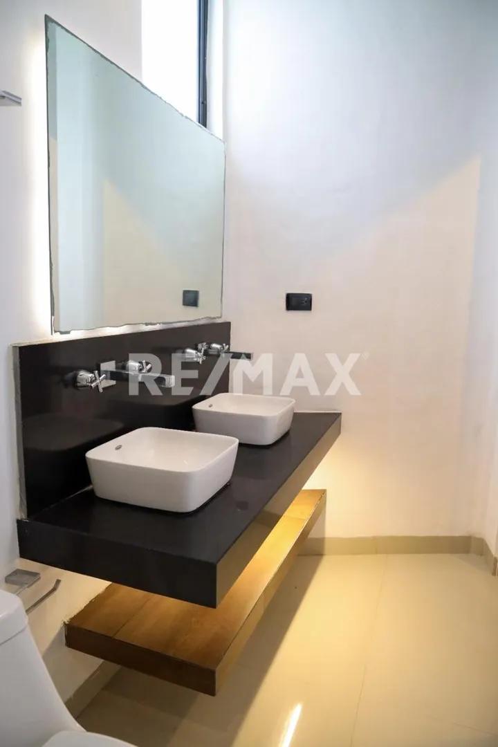 secondary property images 2