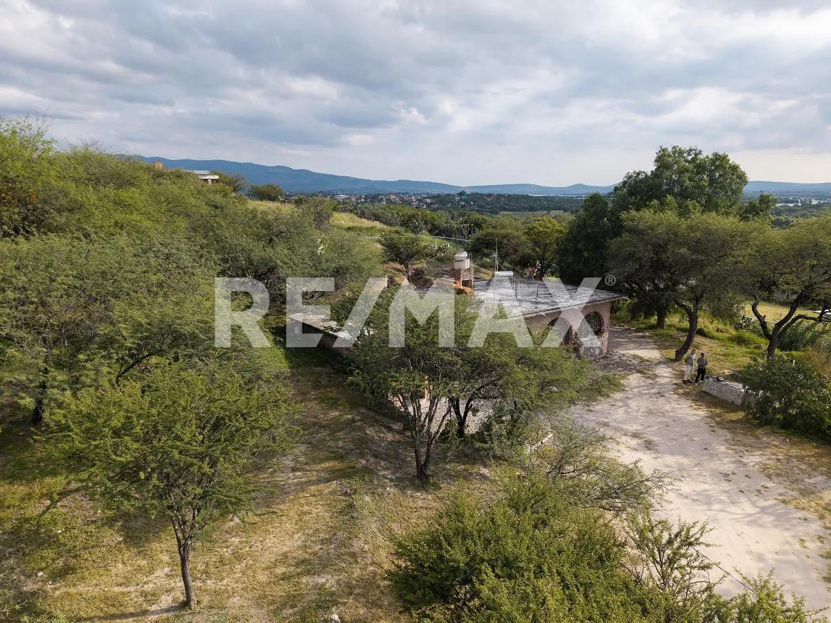 secondary property images 2