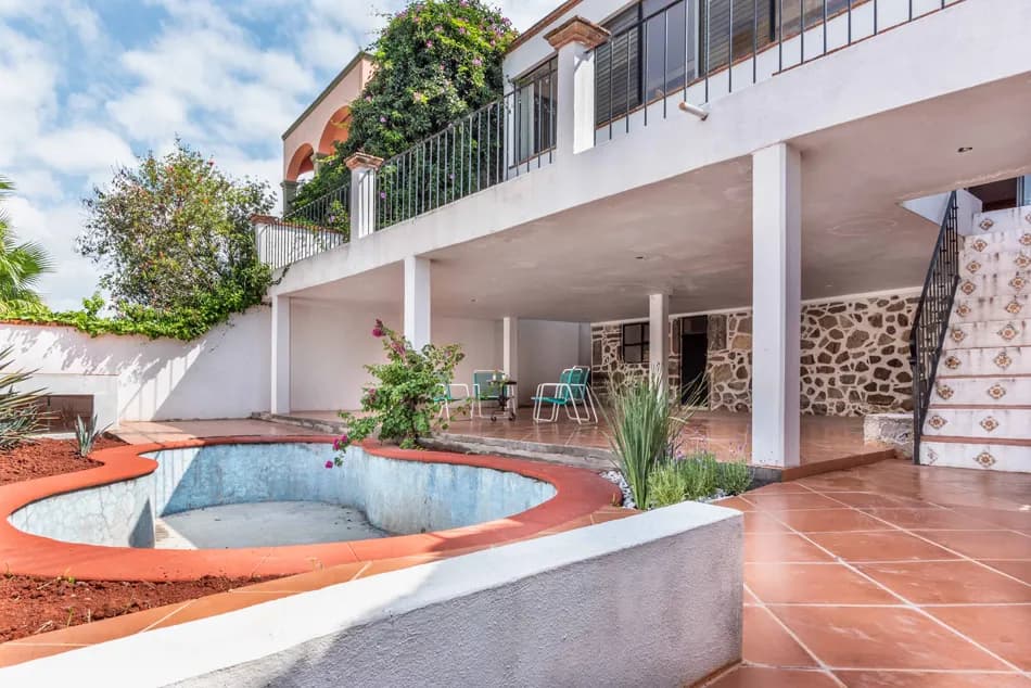 secondary property images 2