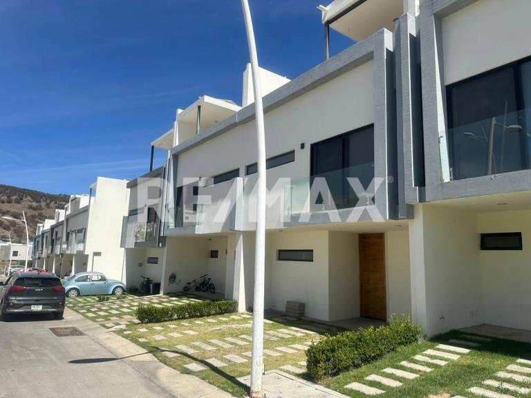 Property Image Property Image