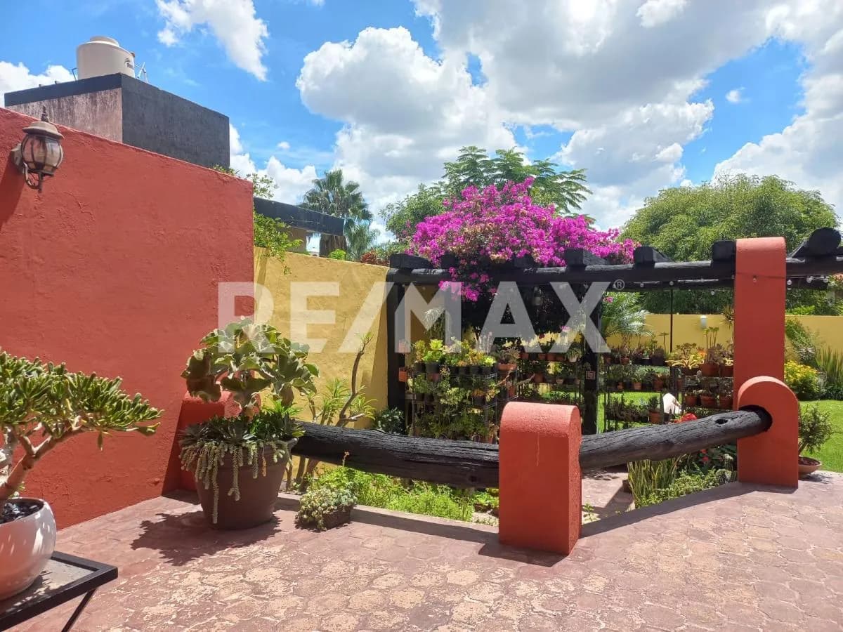 secondary property images 1