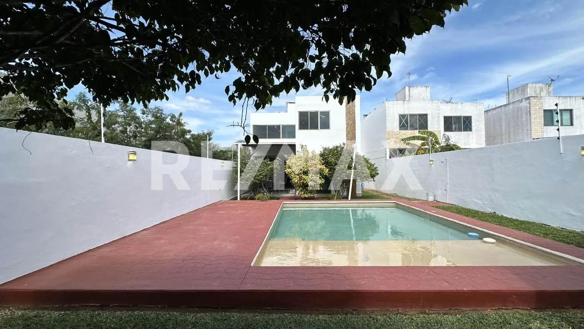 secondary property images 0