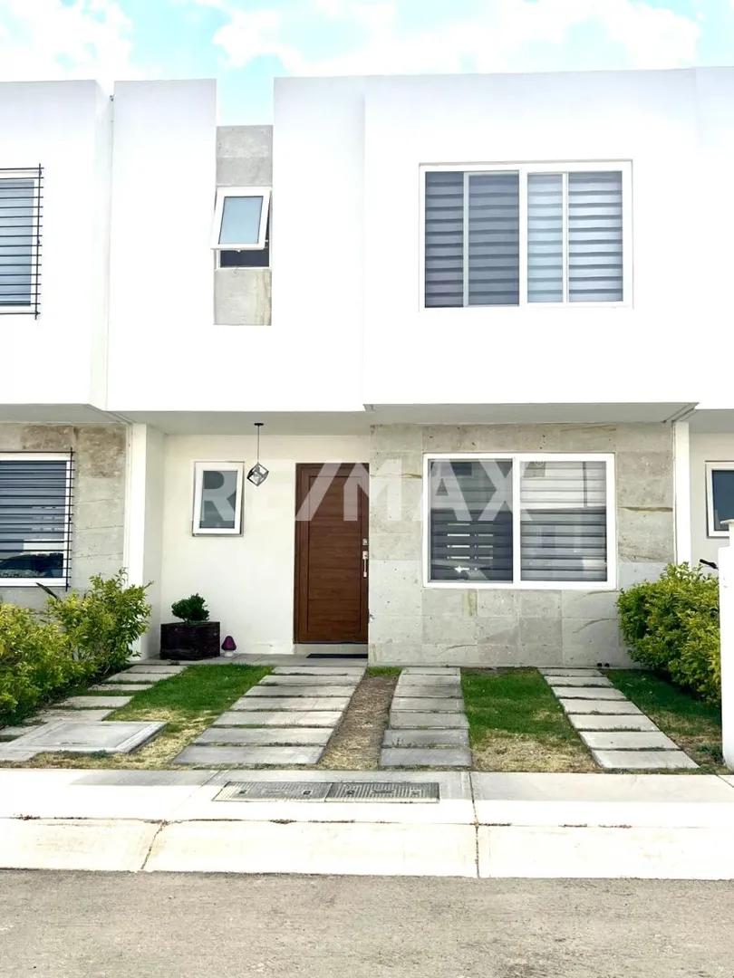 main property photo
