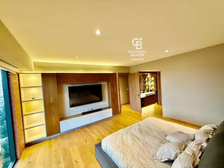 secondary property images 0