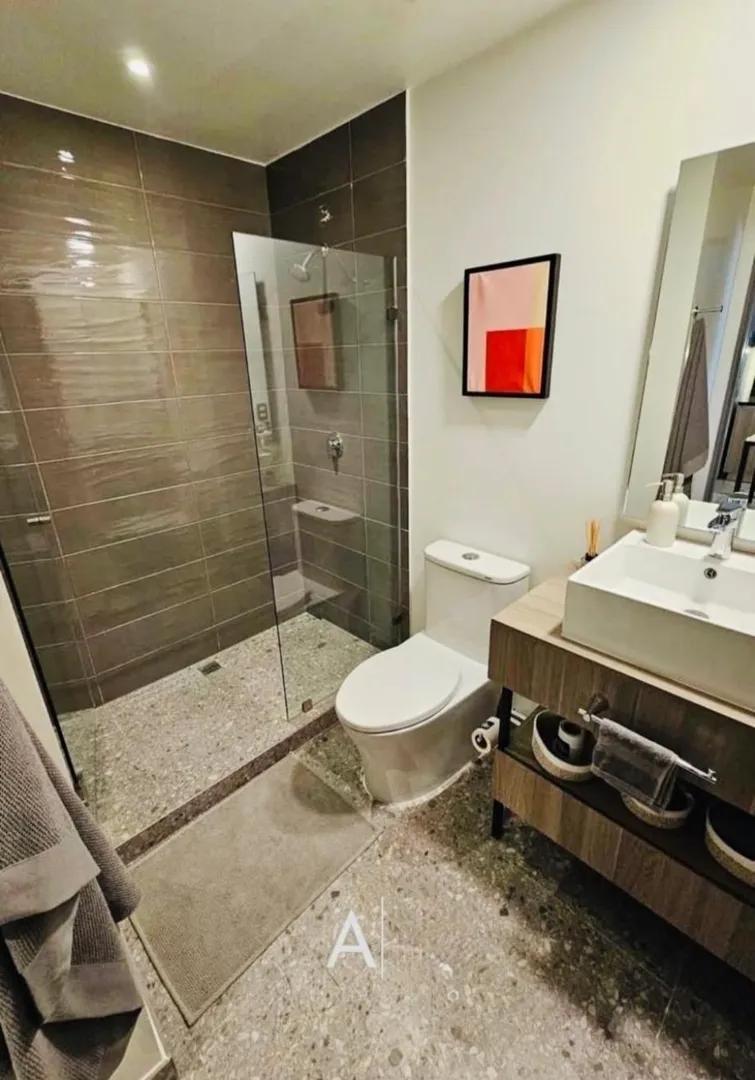 secondary property images 0