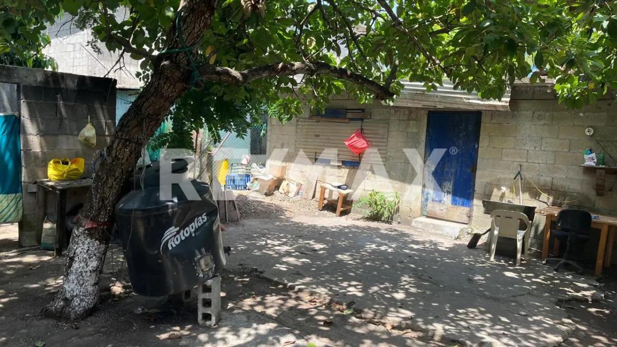 secondary property images 0