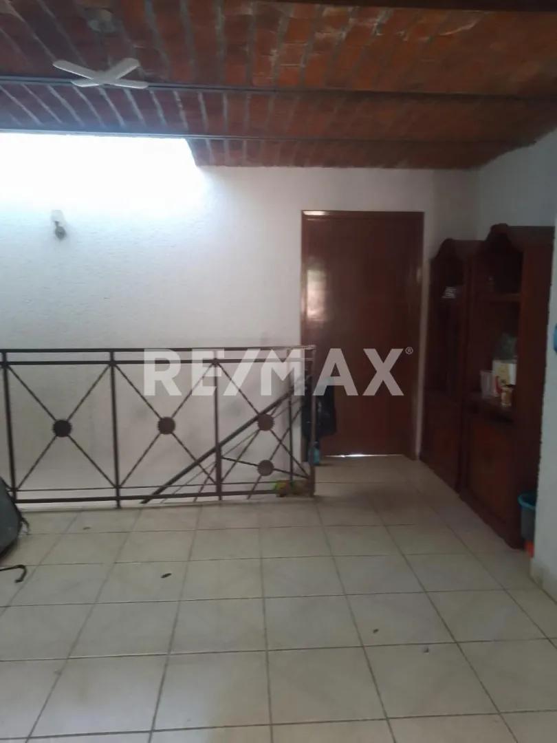 secondary property images 0