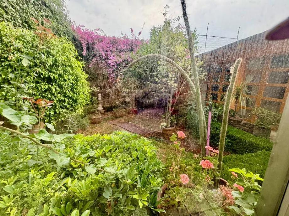 secondary property images 1