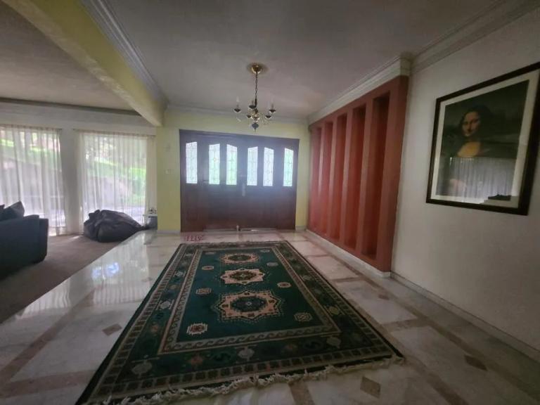 Property Image Property Image