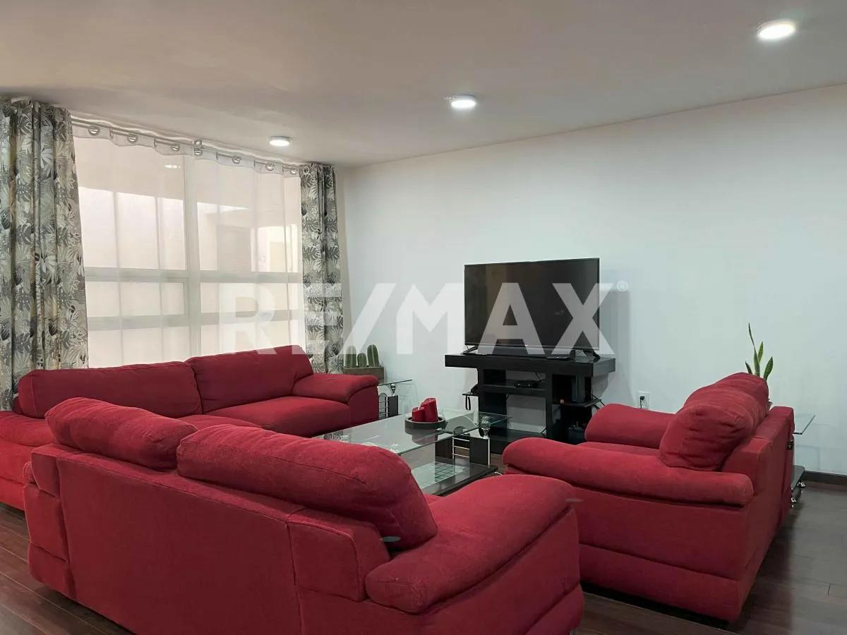 main property photo
