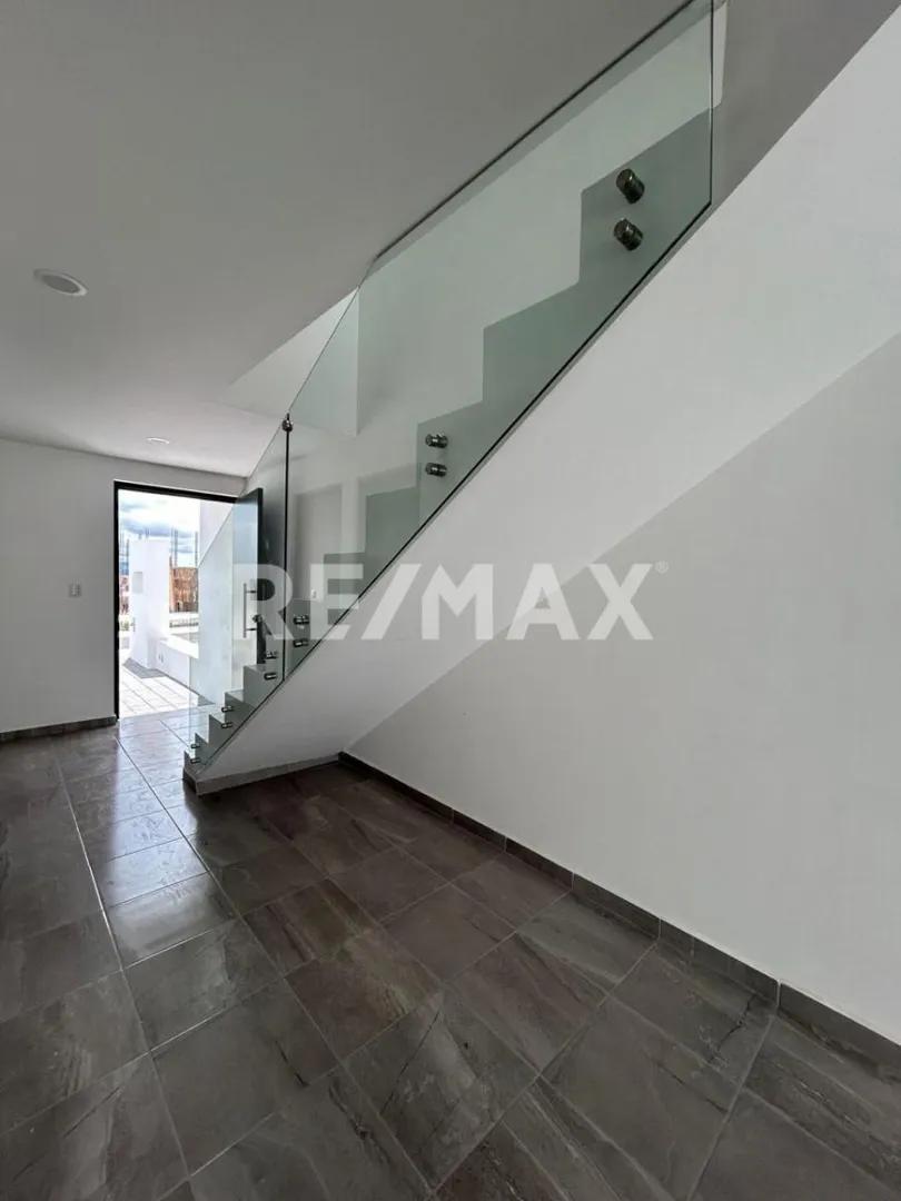 secondary property images 2