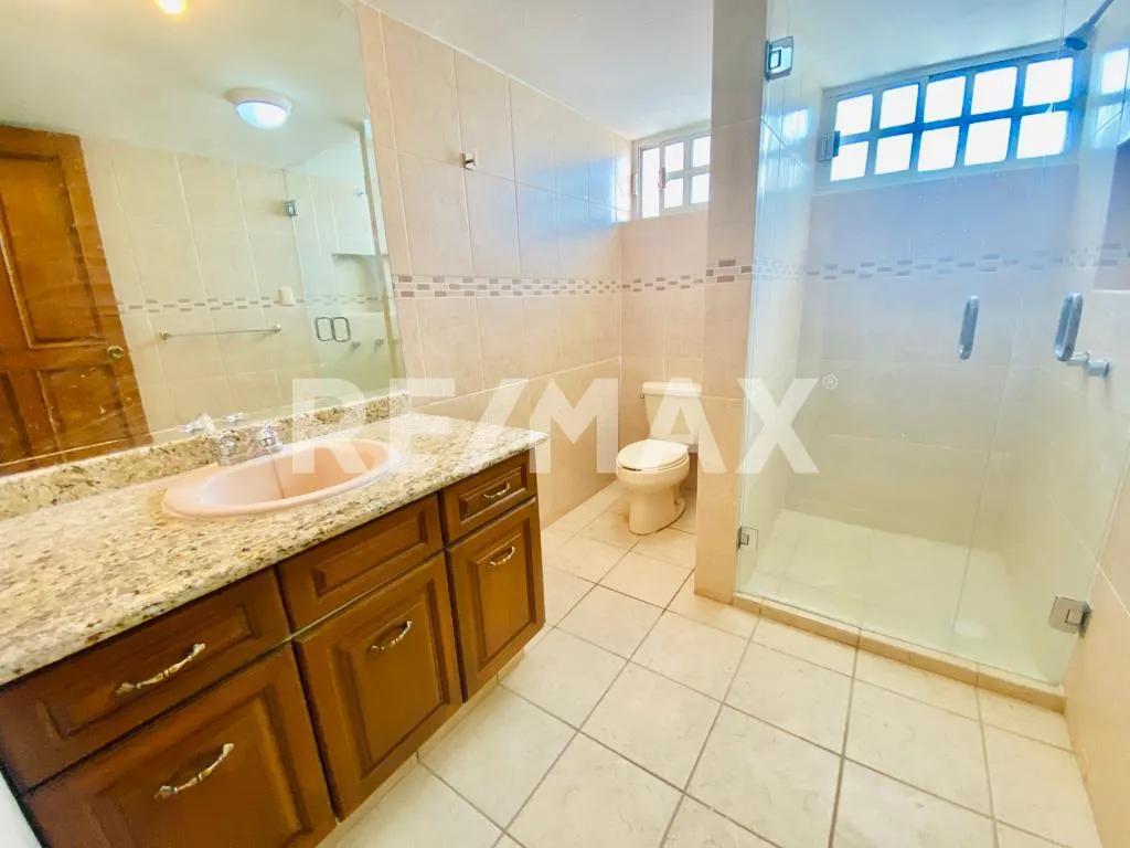 secondary property images 0