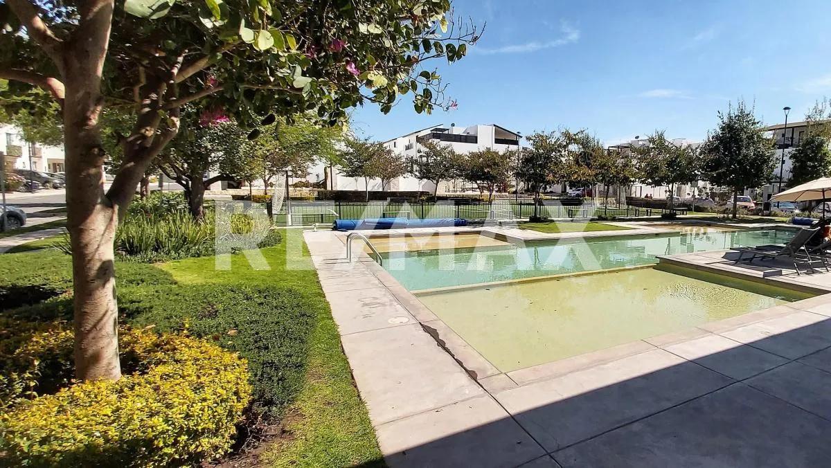 secondary property images 2