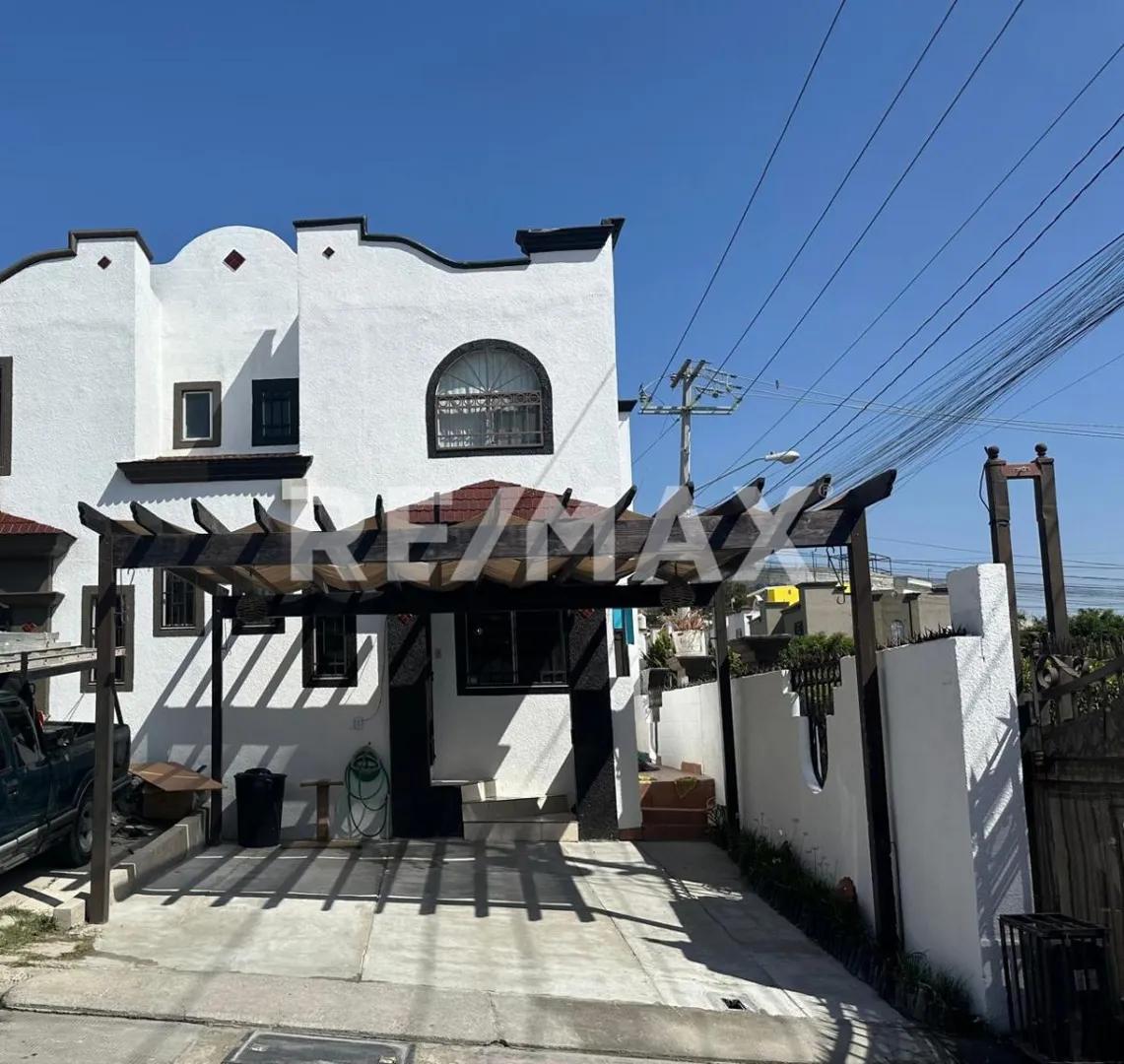 main property photo