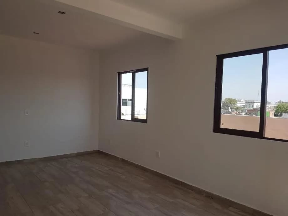 secondary property images 2