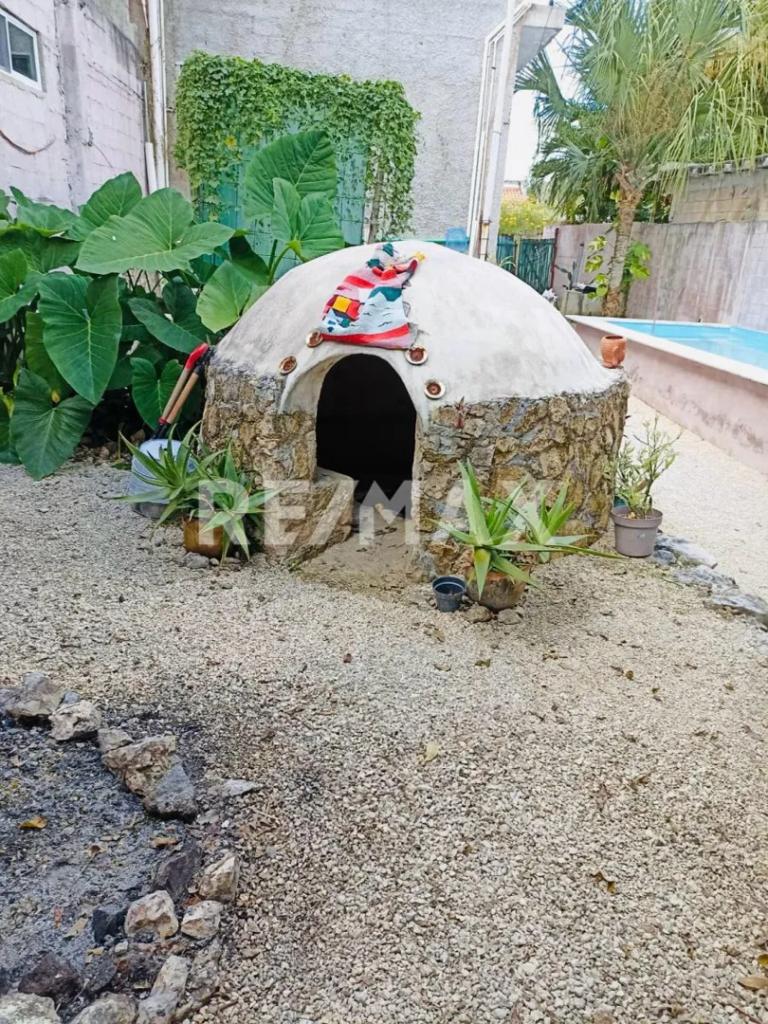 Property Image Property Image