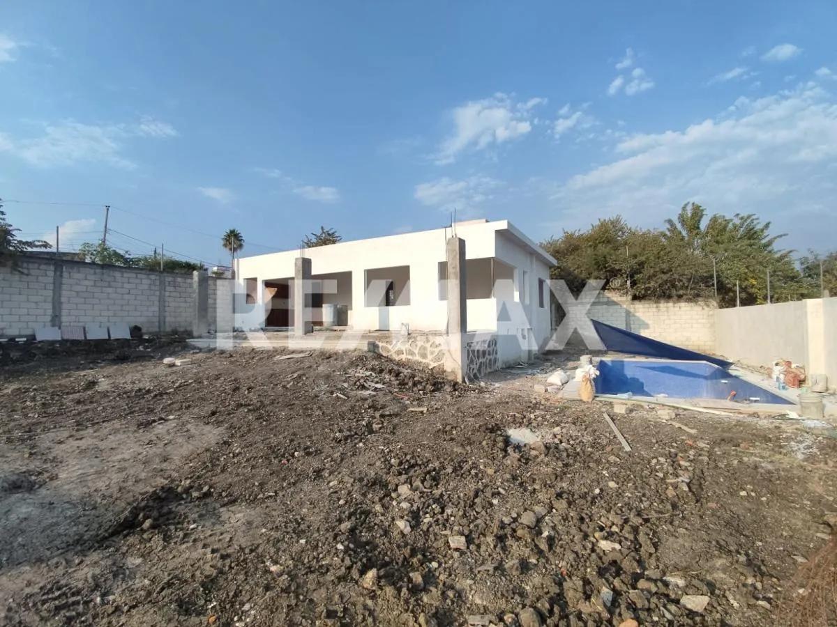 secondary property images 0